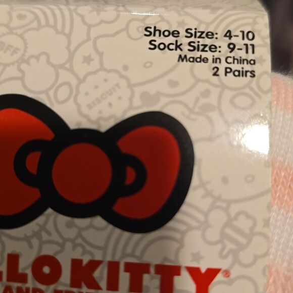 Hello Kitty By Sanrio 3D Logo Bow Crew Socks- 2PK - Picture 7 of 7